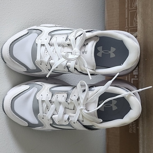 Under Armour Forge Sneaker Women's Size 6.5 - Picture 7 of 9